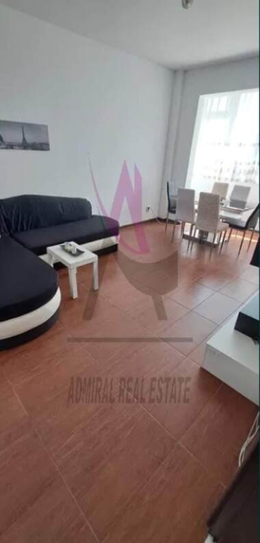 Închiriere - Apartament în Văzrajdane 1,  Varna