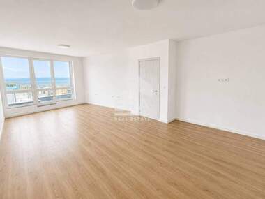 Verkauf - Wohnung in Ptschelina,  Warna