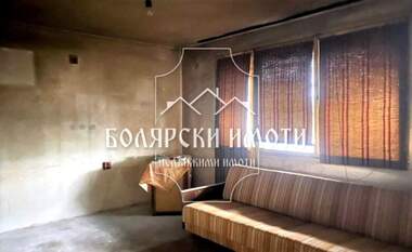 Продажа - Этаж дома в Първомайци,  Велико Търново