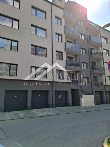 Miete - Wohnung in Center,  Varna