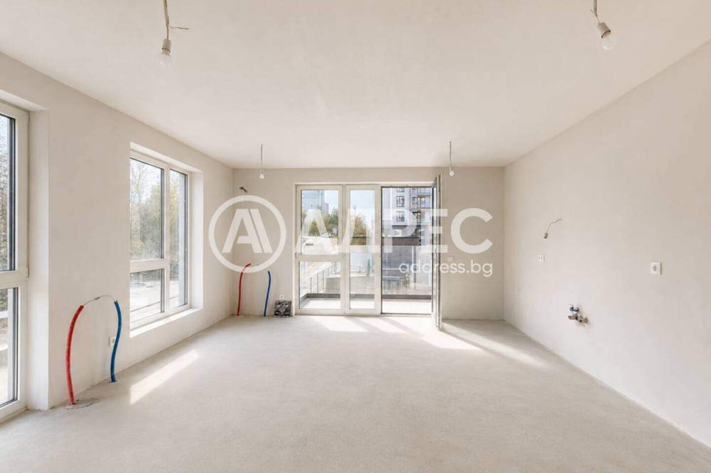 Cu patru camere Apartament în Lagera, Sofia – fotografia 3