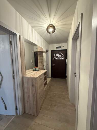 Închiriere - Apartament în Center,  Stara Zagora