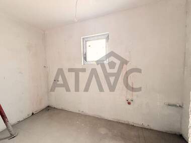 Продажба - Апартамент в Остромила,  Пловдив