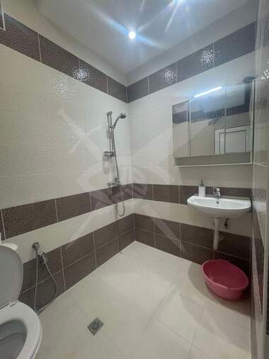 Închiriere - Apartament în Levski,  Varna