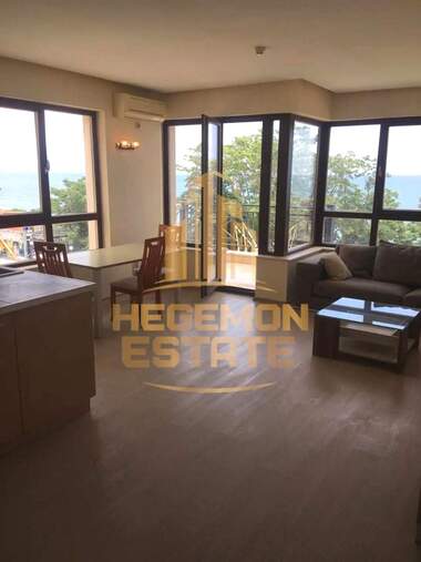 Vânzare - Apartament în Golden Sands,  Varna