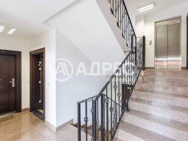 Продажба - Апартамент в Траката,  Варна