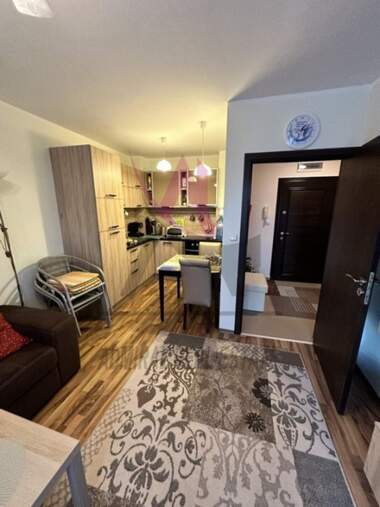 Kira - Apartman olarak Trakata,  Varna