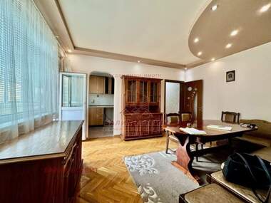 For sale - Apartment in Center,  Dobrich