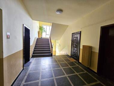 Verkauf - Wohnung in Center,  Sovia