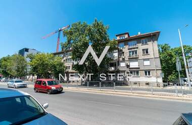 Продажба - Апартамент в Център,  Пловдив