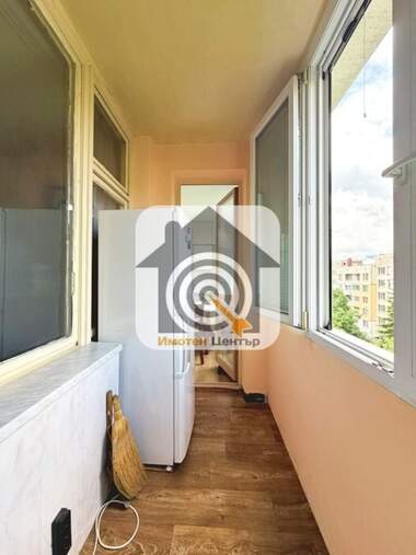 Vânzare - Apartament în Suhata reka,  Sofia