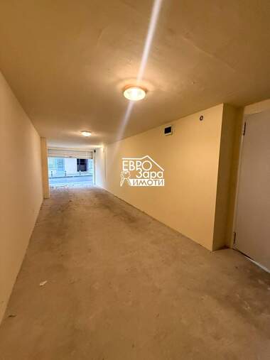 Închiriere - Apartament în Center,  Stara Zagora