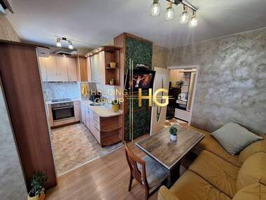 For rent - Apartment in Vazrajdane 1,  Varna