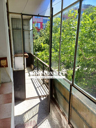 Închiriere - Apartament în Zdraveț,  Ruse