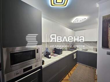 Închiriere - Apartament în Nesebăr,  Burgas