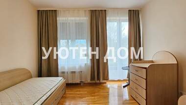 Închiriere - Apartament în Simeonovo,  Sofia