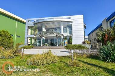 For sale - Store in Industrialna zona-Sever,  Plovdiv