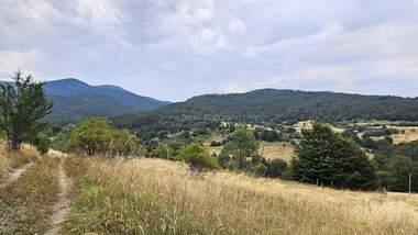 Vânzare - Casă în Stărnița,  Smolian