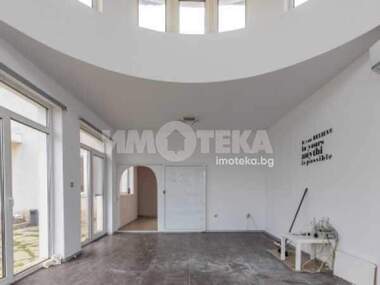 For rent - House in Zdravets,  Varna