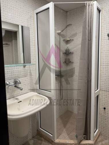 Închiriere - Apartament în Ceaîka,  Varna
