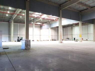For rent - Storage/Storage Unit in Nova promishlena zona,  Ruse