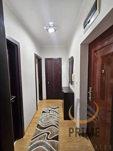 Închiriere - Apartament în Izgrev,  Burgas