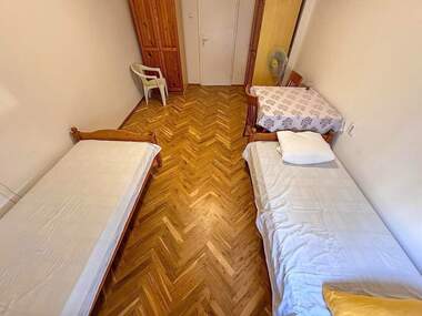 Închiriere - Apartament în Sarafovo,  Burgas