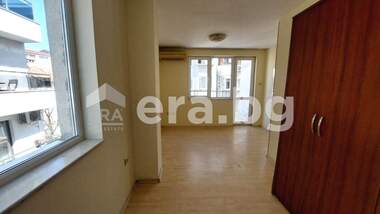 For sale - Apartment in Liatno kino Trakia,  Varna
