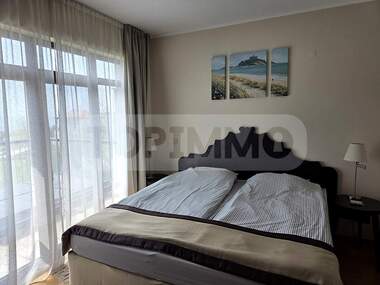 Vânzare - Apartament în Topola,  Dobrice