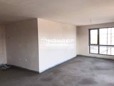 Продажба - Апартамент в Тракия,  Пловдив