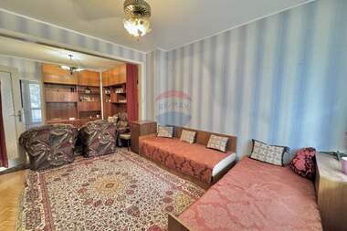 Продажба - Апартамент в Централен южен район,  Русе