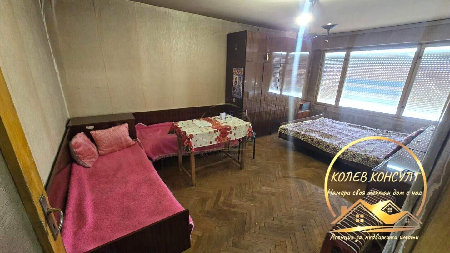 Двустаен Апартамент в Орфей, Хасково – снимка 7