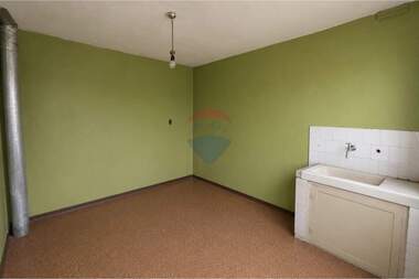 For sale - House in Osmar,  Shumen