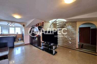 Vânzare - Apartament în Belite brezi,  Sofia