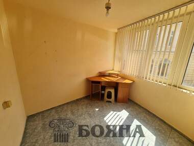 Vânzare - Apartament în Center,  Ruse