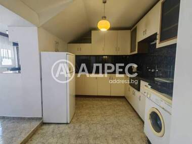 Ενοίκιο - Διαμέρισμα σε Спортна зала,  Варна