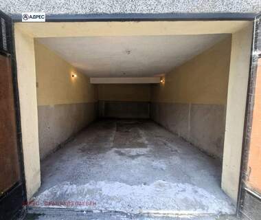 Продажба - Гараж в 9-ти квартал,  Плевен