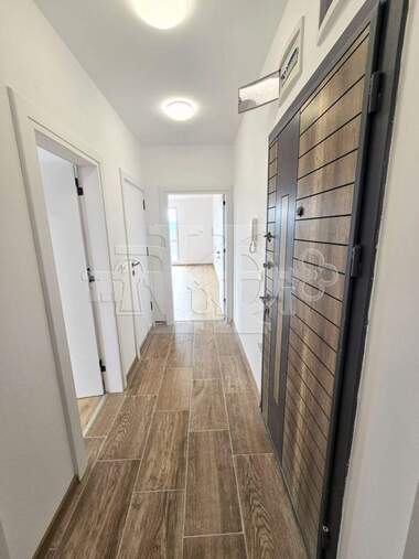 Verkauf - Wohnung in Wazrajdane 3,  Warna