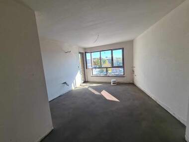 Vânzare - Apartament în Țentăr,  Haskovo
