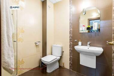 Închiriere - Apartament în Ideal City Center,  Pleven