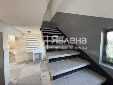 Продажба - Сграда във Врачеш,  София Област