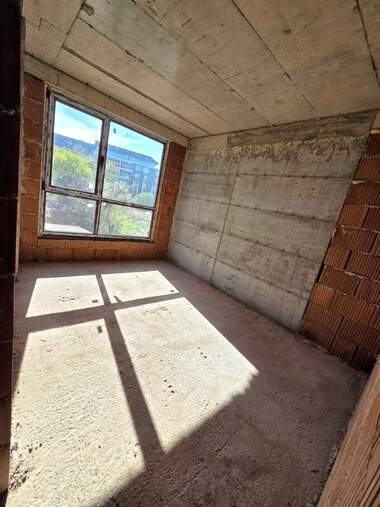 Vânzare - Apartament în Levski-G,  Sofia