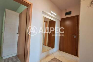 Închiriere - Apartament în Lagera,  Sofia