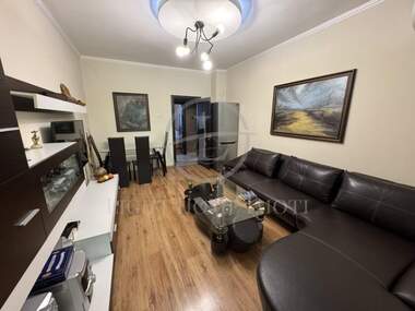 For sale - Apartment in Kiuchuk Parij,  Plovdiv