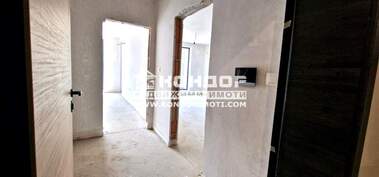 Vânzare - Apartament în Kărșiaka,  Plovdiv