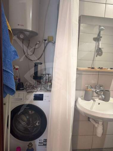 For rent - Apartment in Kolhozen pazar,  Varna