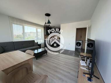 Închiriere - Apartament în Iujen,  Plovdiv