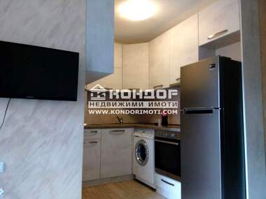 Продажба - Апартамент в Кючук Париж,  Пловдив