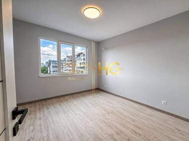 Продажба - Апартамент във Възраждане 2,  Варна