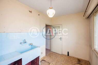 Vânzare - Apartament în Vladislavovo,  Varna